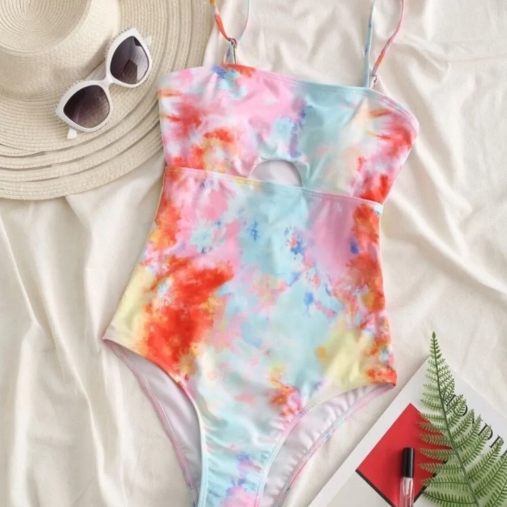 Boho tie dye cut out mokokiji swimsuit - Picture 5 of 9